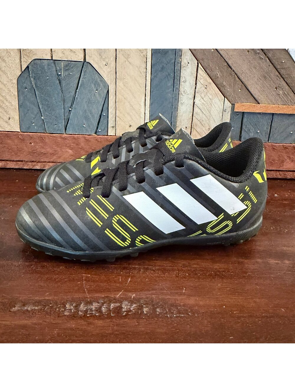 Adidas Nemeziz Messi 17.4 TF Soccer Cleats Turf Shoes Kids Youth Size 12K